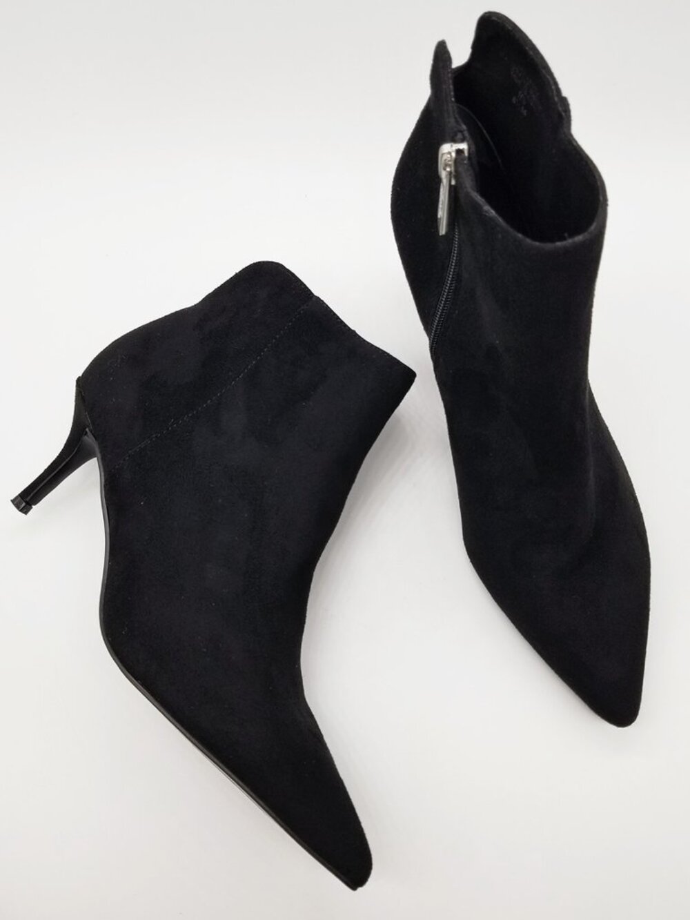Charles by Charles David Accurate Booties Pointed Kitten Heel Ankle Boots 8.5M